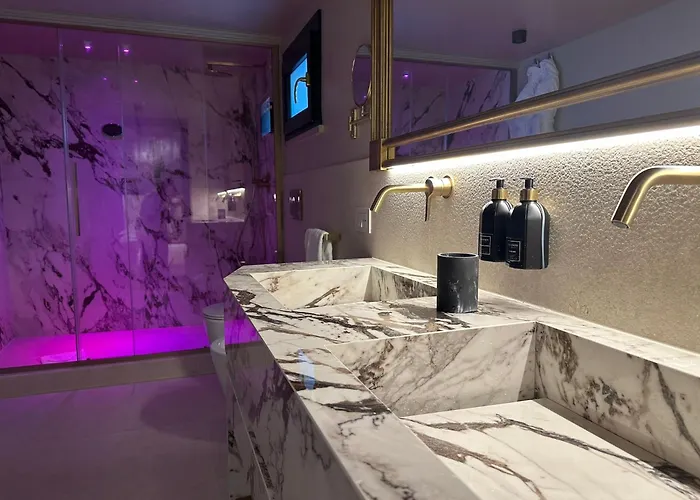 Guest house The Level Rome